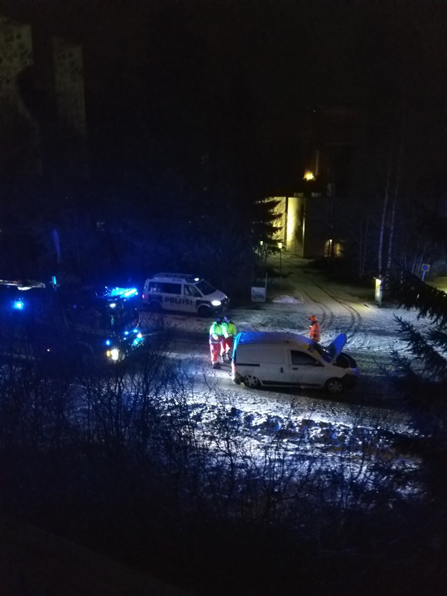 En krock inträffade på Tallmarksvägen i Gerby på söndag kväll.