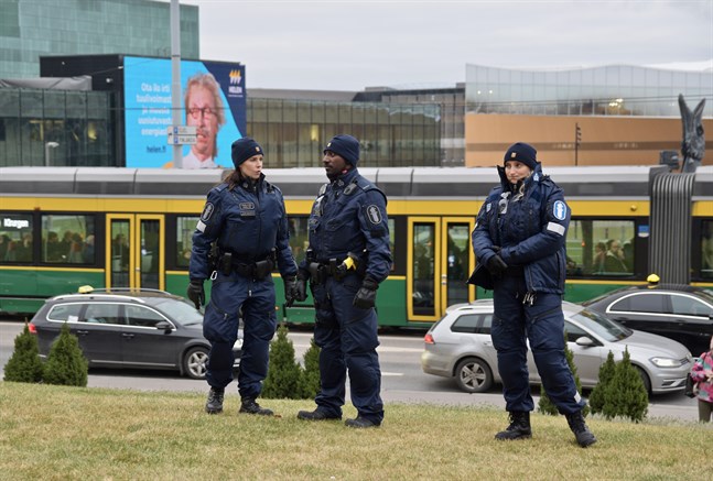 Drygt 30 procent av polispersonalen har råkat ut för riktade trakasserier, enligt Polisstyrelsens enkät.