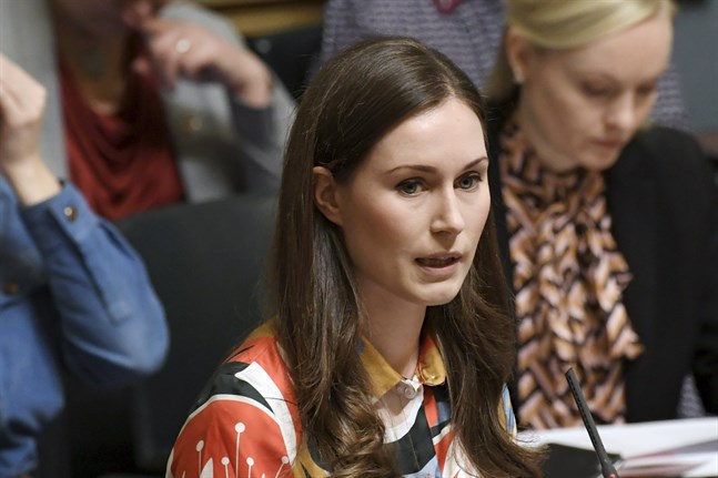 Statsminister Sanna Marin (SDP) presenterade det nygamla regeringsprogrammet på måndagen.