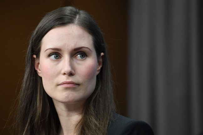 Estlands president har bett om ursäkt för den estniska inrikesministerns grodor.