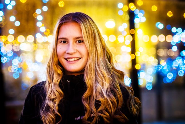 Det vilar onekligen en viss stjärnglans kring medeldistansaren Nathalie Blomqvist. Hon var oslagbar i den egna åldersklassen (D19) på FM-nivå säsongen 2019.