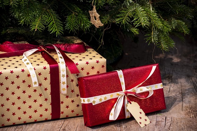 Finländarna köper loss julklappar för cirka 330 euro per person, enligt Nordeas uppgifter.