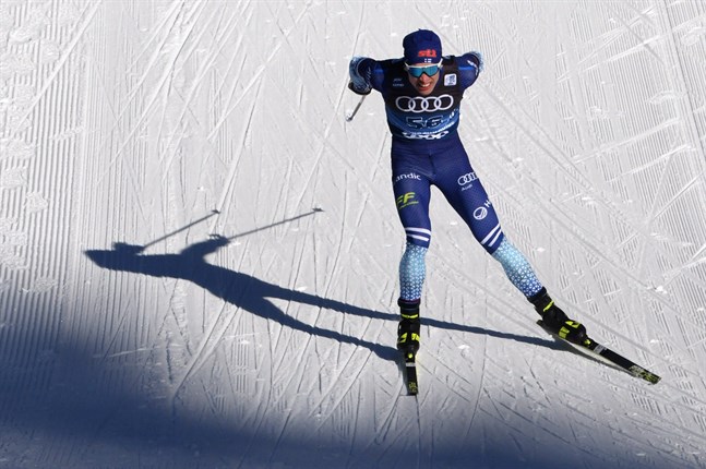 Iivo Niskanen går ut som elfte i morgondagens jaktstart på 15 kilometer klassiskt.