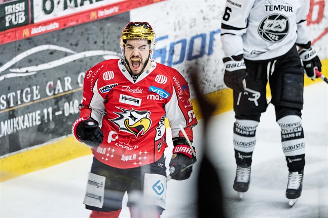 Chris DeSousa stod för 1+2=3 poäng mot TPS i torsdags.