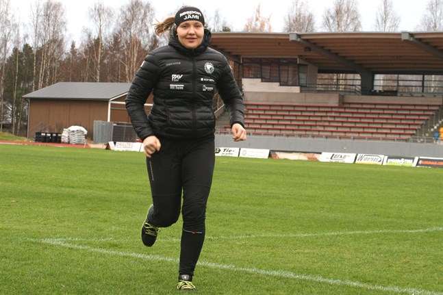 Linnea Halonen var inte nöjd med sin insats vid finska cupen i Vanda.