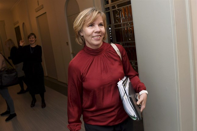Enligt justitieminister Anna-Maja Henriksson (SFP) börjar beredningen av ett handlingsprogram mot människohandel redan i januari.
