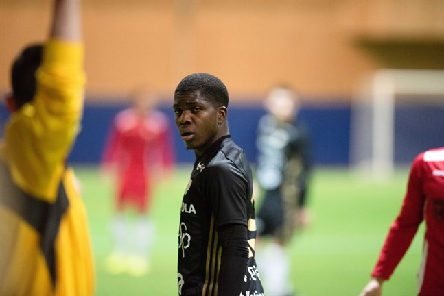 Serge Atakayi lämnar Seinäjoki och lånas ut till TPS.