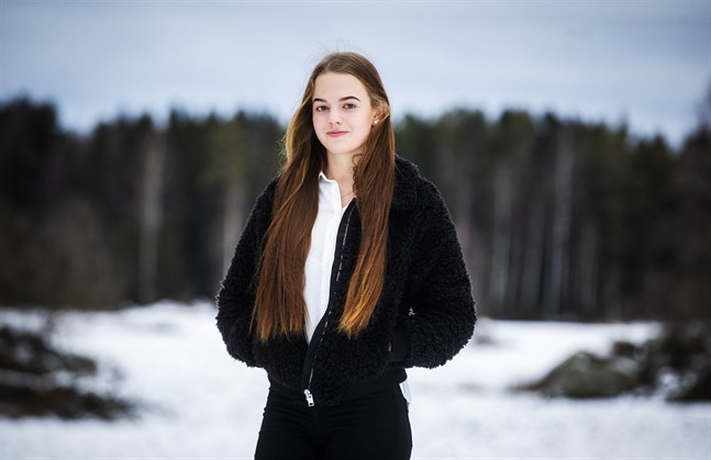 18-åriga Jenny Granfors från Vörå är i dag helt frisk från leukemin.