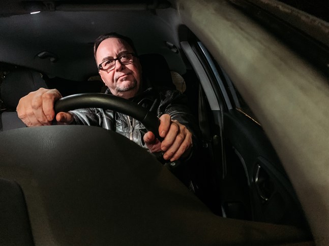 Roland Rantschukoff har haft otur med sin bil.