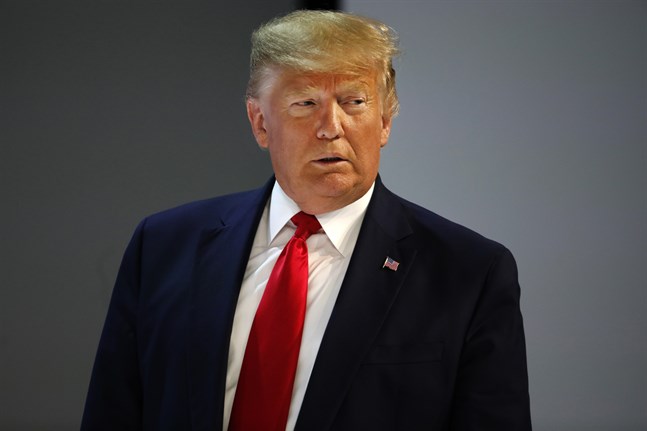 Den amerikanska presidenten har mött hård kritik för att tidigare inreseförbud framför allt riktat sig mot muslimska länder.