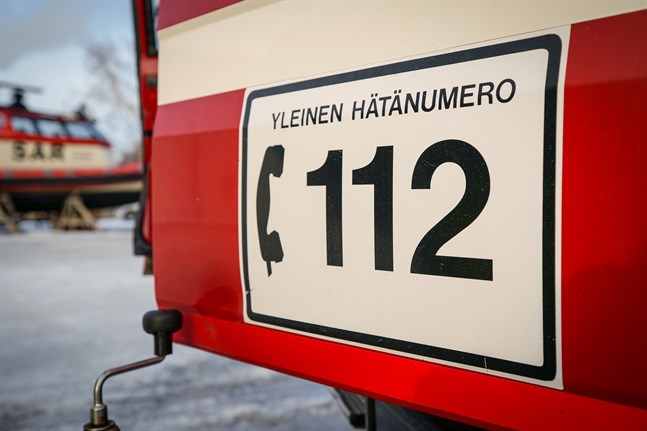 Räddningsverket kunde konstatera att ett fjärrvärmerör läckte i ödehuset.
