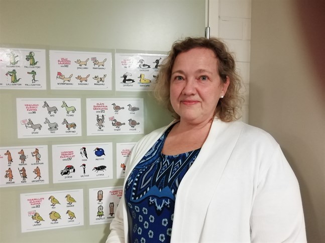 Solveig Salomäki är lektor i finska vid Sursik skola