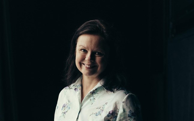Ann-Luise Bertell skriver inkännande om udda, utstötta existenser i sin bok