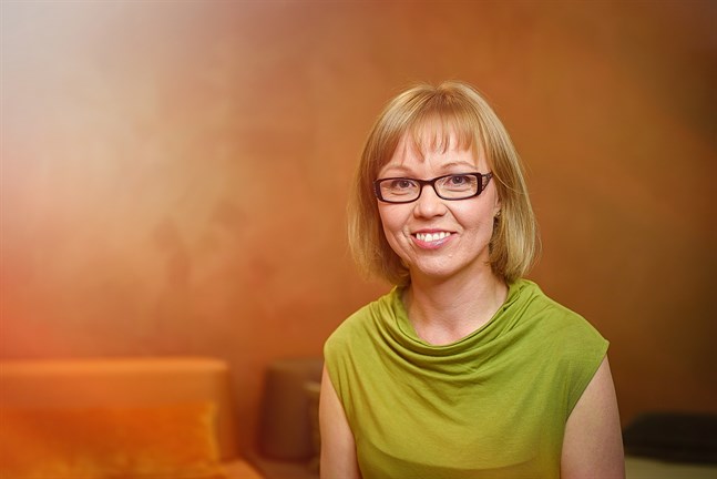 Minna Levälahti är språkvårdare på Svensk Presstjänst.
