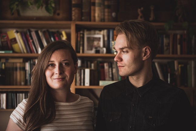 Folkduon Lanai består av Tanja Torvikoski och Petri Kuusela.