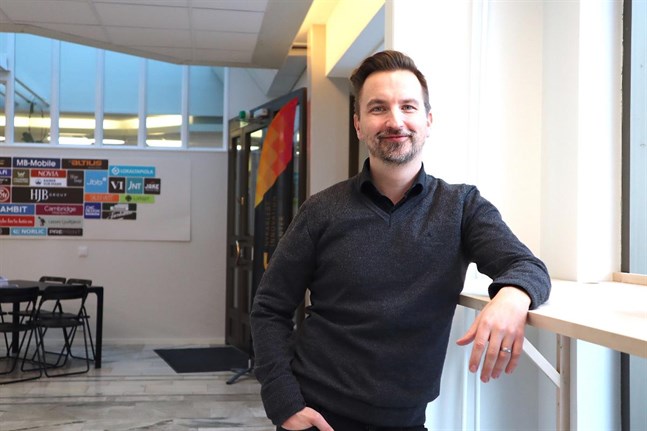 Dan-Ove Stenfors på Svenska Österbottens pälsdjursodlarförening gör allt han kan för att stöda farmarna.