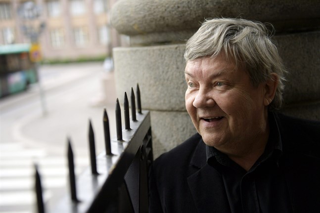 Skådespelaren Juha Muje, som växte upp i Jakobstad, har gått bort.