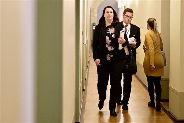 Grundlagsutskottets fortsätter att höra experter angående utrikesminister Pekka Haavistos (Gröna) agerande i samband med al-Hol-frågan.
