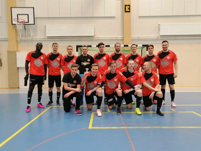 Sääripotku tar steget upp till division 2.