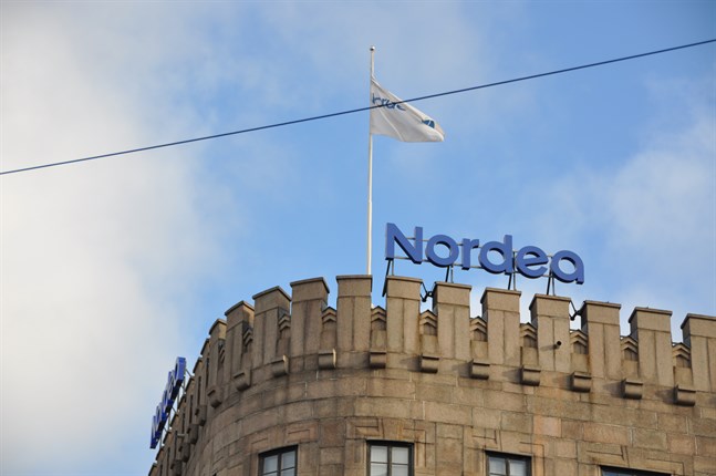 Nordeas kunder kan kräva ersättning av banken om störningarna orsakat ekonomisk förlust.
