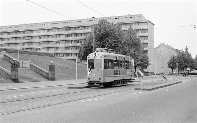 Åbo hade spårvagnar i kollektivtrafiken fram till 1972. Arkivbilden är från 1966.