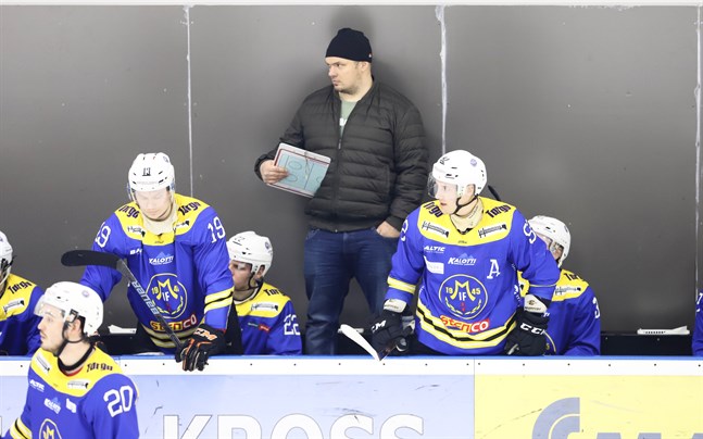 Då Smulter senast tränade MIF säsongen 2019–2020 tog sig laget ända till semifinal.