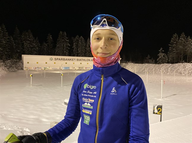 William Rönn hade en landskampsplats på gaffeln men tappade den på målsnöret.