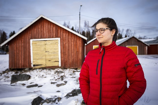 Frida Lähdesmäki, byaombud för Aktion Österbotten, hoppas att byborna i Österbotten anmäler flera sevärdheter till Byabingo.