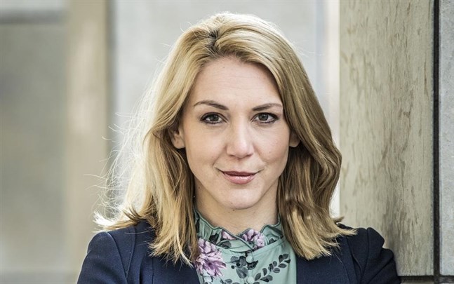Frida Bratt, sparekonom Nordnet, råder den som har kortsiktigt sparande på börsen att sälja direkt.