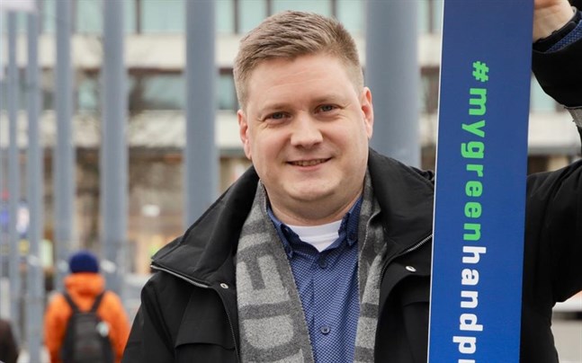 Kristoffer Jansson, som koordinerar Energy Week, är glad över att äntligen få ordna evenemanget på plats i stadshuset igen.