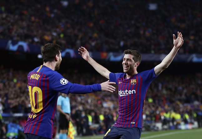 Barcelona ställer upp med Sergi Roberto (till höger) i La Ligas Fifa-turnering. Arkivbild.