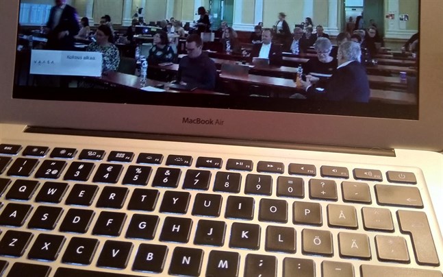 Ingen publik fick närvara vid fullmäktigemötet på måndagen. Mötet sändes som vanligt på webben.