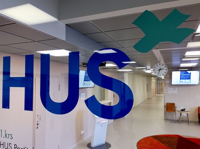 Helsingfors och Nylands sjukvårdsdistrikt (HUS) börjar skjuta upp icke-brådskande verksamhet för att kunna ta emot coronapatienter.