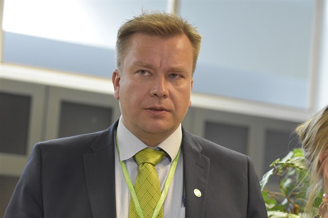 På måndagen deltog försvarsminister Antti Kaikkonen (C) i det nordiska försvarsministermötet som ordnades på distans på grund av coronasituationen.
