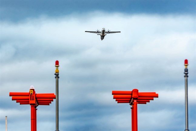 Reguljärflyget är tillbaka i Kronoby. Estniska Nyxair startar trafiken i dag.