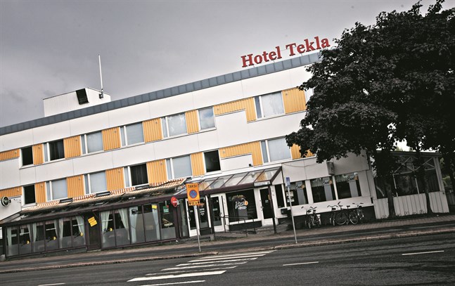 Hotel Tekla stänger sina dörrar. Ägarbolaget Chamax har begärt sig i konkurs.