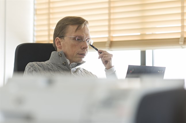 Elva av tjugo sjukvårdsdistrikt har redan datasystemet, och enligt Johan Kullas är de snart ännu fler.