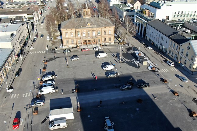 I programförslaget konstateras det bland annat att det just nu finns ett behov av förtätning i centrum med fler små bostäder.