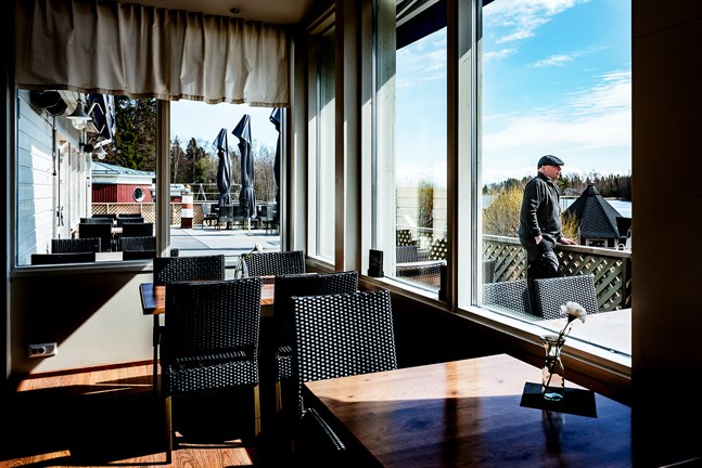 Anders Högberg, vd på Strandis, hoppas att restaurangen snart ska kunna öppna upp. Men han ser ett stort behov av subventioner till restaurangföretagen för att klara krisen.