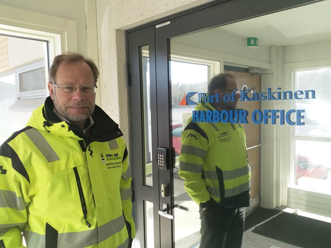 I värsta fall får vi fortsätta utveckla med egna medel, säger Patrik Hellman, vd på Kaskö hamn.
