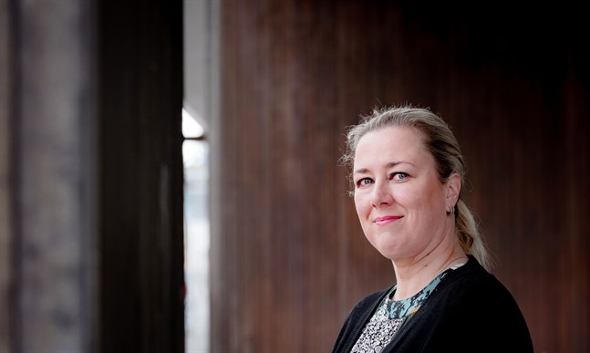 Finlands EU-kommissionär Jutta Urpilainen, tidigare långvarig ledamot i Karleby stadsfullmäktige, har testat positivt för coronaviruset.
