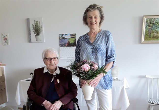 Anna Hagberg och Ann-Maj Hagberg.