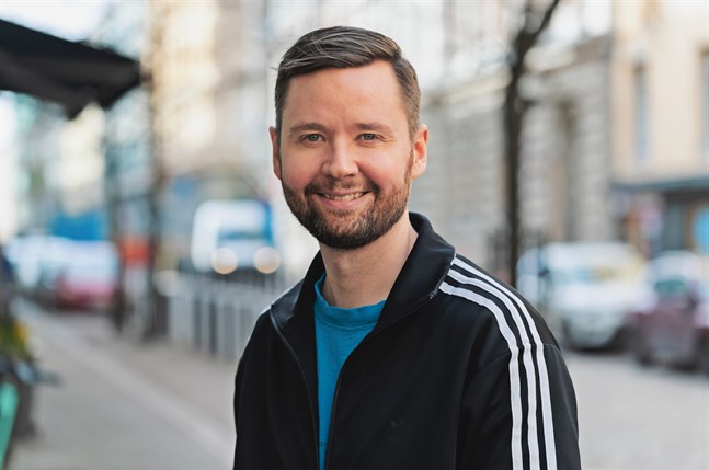 Det stora kulturpriset på 30 000 euro går i år till artisten och regissören Jakob Höglund.