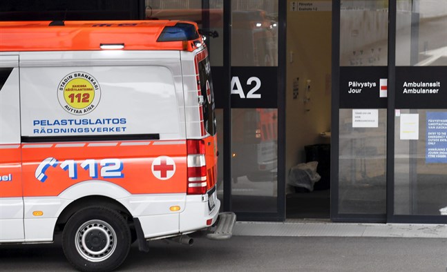 Logistikcentralen på Helsingfors universitetssjukhus får 10 000 kirurgiska andningsskydd som har upphandlats av EU-kommissionen.