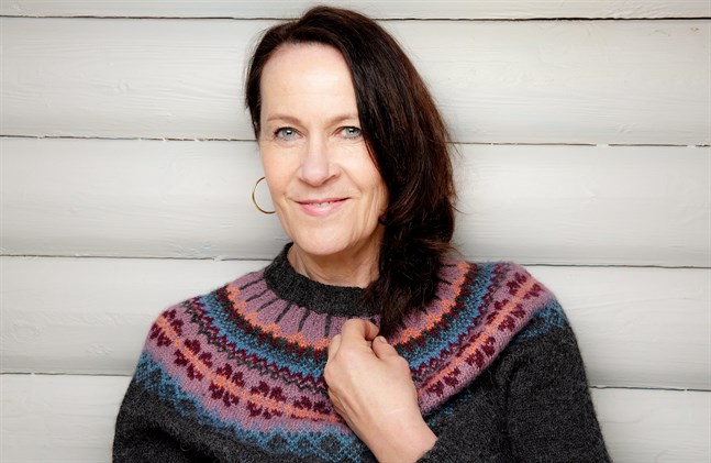 Vigdis Hjort föregående roman "Arv och miljö" har kallats en skandalroman. Nu är hon bokaktuell igen.