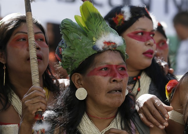 En kvinna från Waoranifolket vid en demonstration i Quito. Arkivbild.