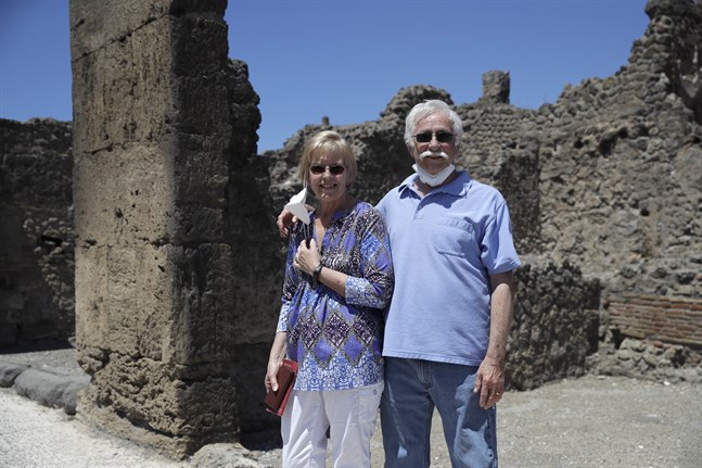 För Colleen and Marvin Hewson från USA skulle besöket i Pompeji vara höjdpunkten på Europaresan. På tisdagen blev det äntligen av.