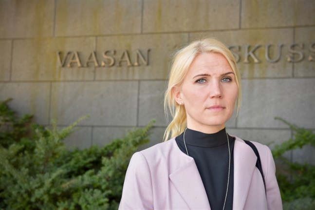 Marina Kinnunen, direktör för Vasa sjukvårdsdistrikt, upplever att coronaepidemin bidragit till en ökad dialog och digitalisering inom sjukhuset men även möjligheten för sjukhusdistriktet att göra konkreta insatser för samhället.