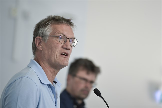 Anders Tegnell, statsepidemiolog vid Folkhälsomyndigheten, under torsdagens dagliga myndighetsgemensamma pressträff om coronaviruset.