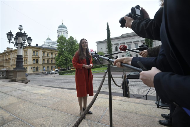 Statsminister Sanna Marin (SDP) ledde förhandlingarna på Ständerhuset på tisdagen. Regeringen förbereder sig på att luckra upp alla restriktioner från och med första juli.